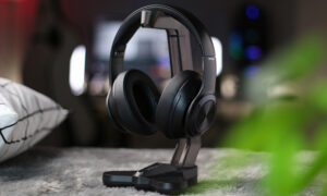 Fantech-Wireless-Headphones-WH01-features-dual-mode-connection-1 Fantech Wh01 Wireless Headphones 60hours Playback Low Latency Folding