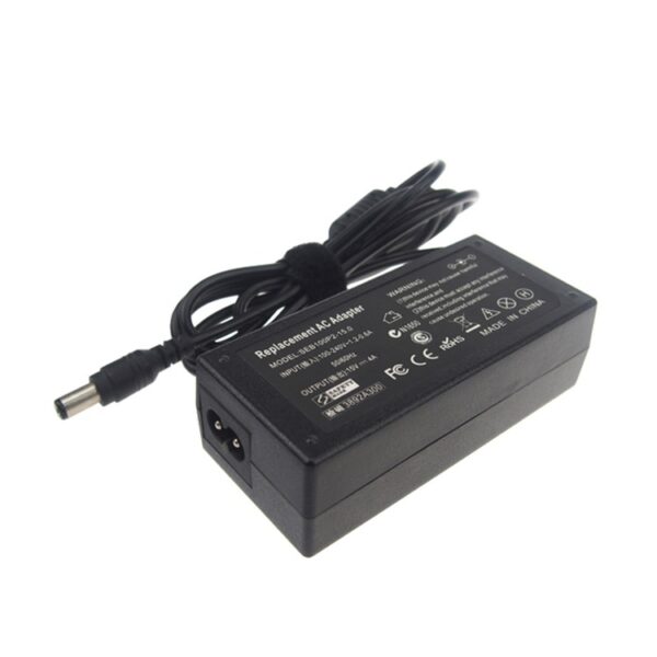 Toshiba 15v 4a(6.0*3.0) 65w